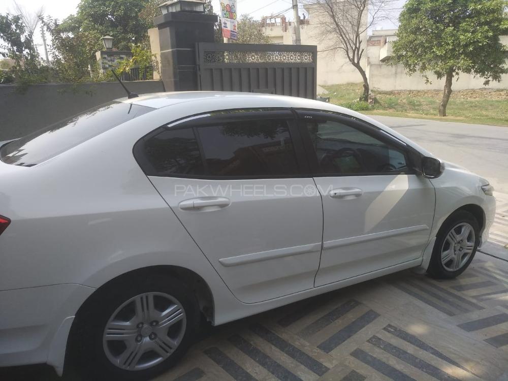 ہونڈا سٹی 2019 for Sale in لاہور ہونڈا سٹی 2019 for Sale in لاہور Image-8