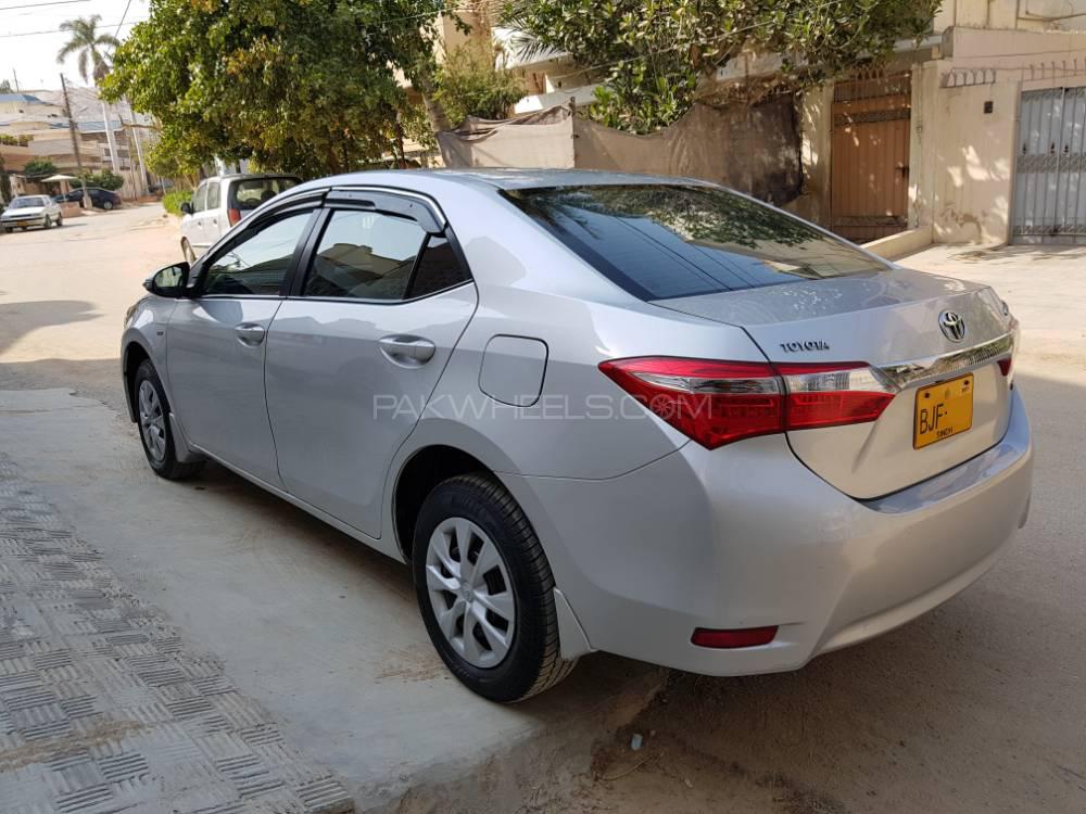 Toyota Corolla 2017 for Sale in Karachi Toyota Corolla 2017 for Sale in Karachi Image-7