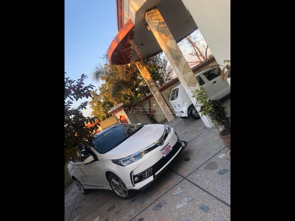 Toyota Corolla 2019 for Sale in Sialkot Toyota Corolla 2019 for Sale in Sialkot Image-5