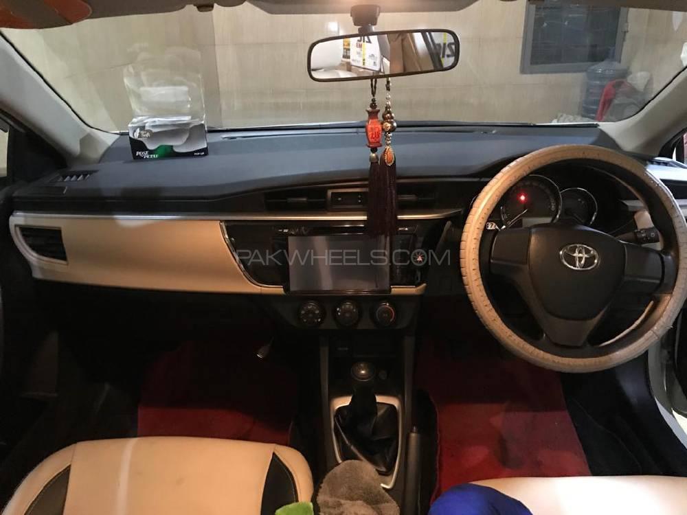 Toyota Corolla 2015 for Sale in Faisalabad Toyota Corolla 2015 for Sale in Faisalabad Image-3