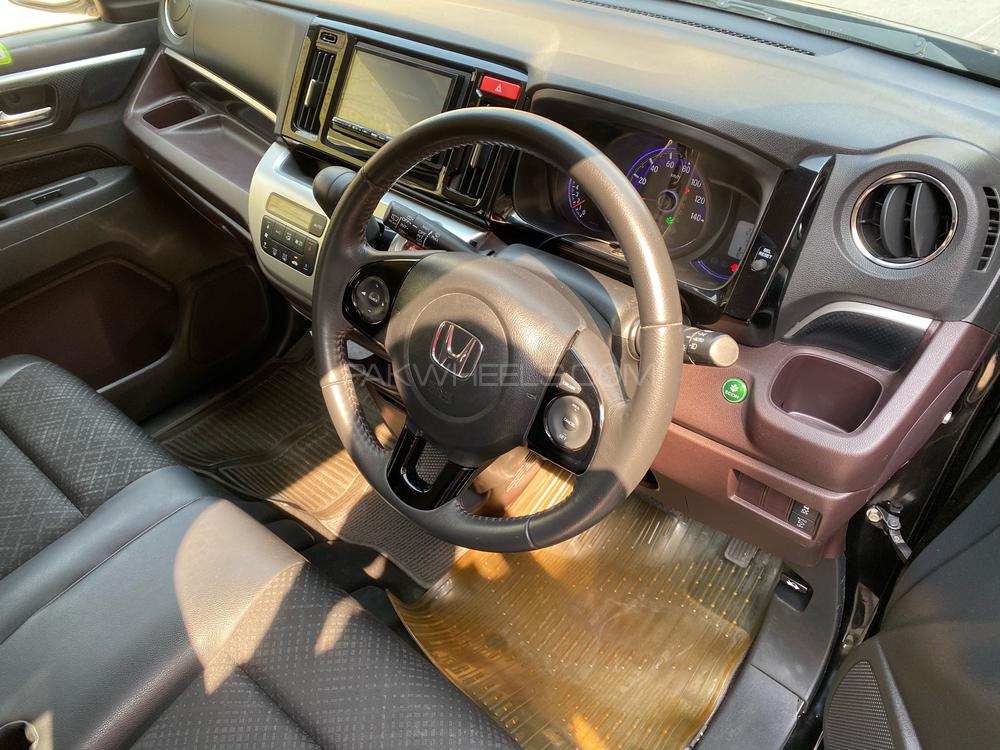 Honda N Wgn 2016 for Sale in Lahore Honda N Wgn 2016 for Sale in Lahore Image-3