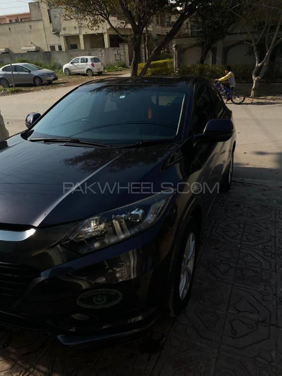 Honda Vezel 2014 for Sale in Islamabad Honda Vezel 2014 for Sale in Islamabad Image-3