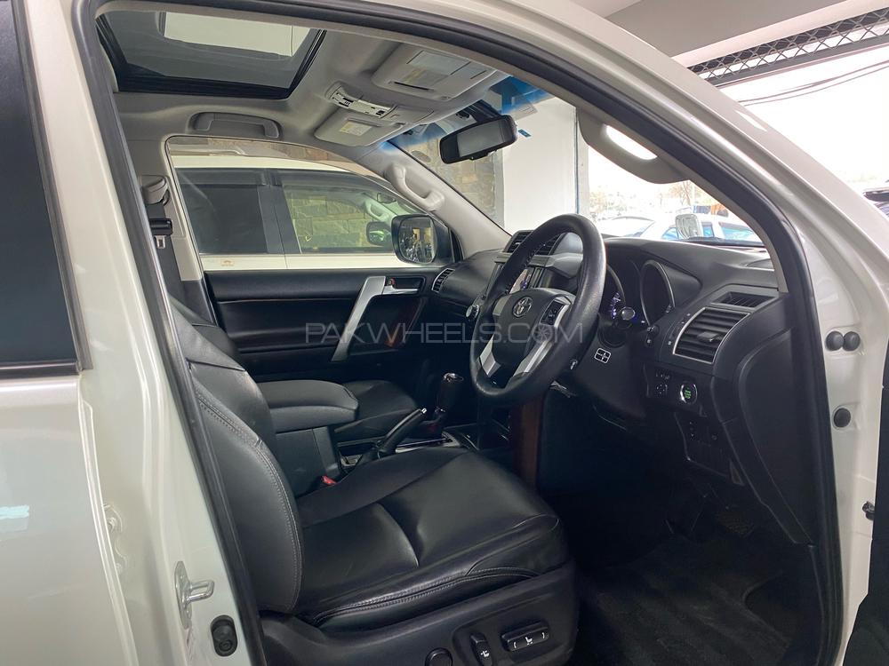 Toyota Prado 2013 for Sale in Islamabad Toyota Prado 2013 for Sale in Islamabad Image-16