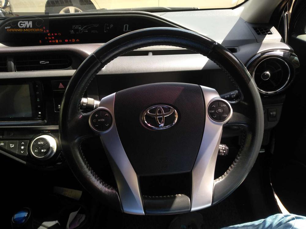 Toyota Aqua 2015 for Sale in Karachi Toyota Aqua 2015 for Sale in Karachi Image-5