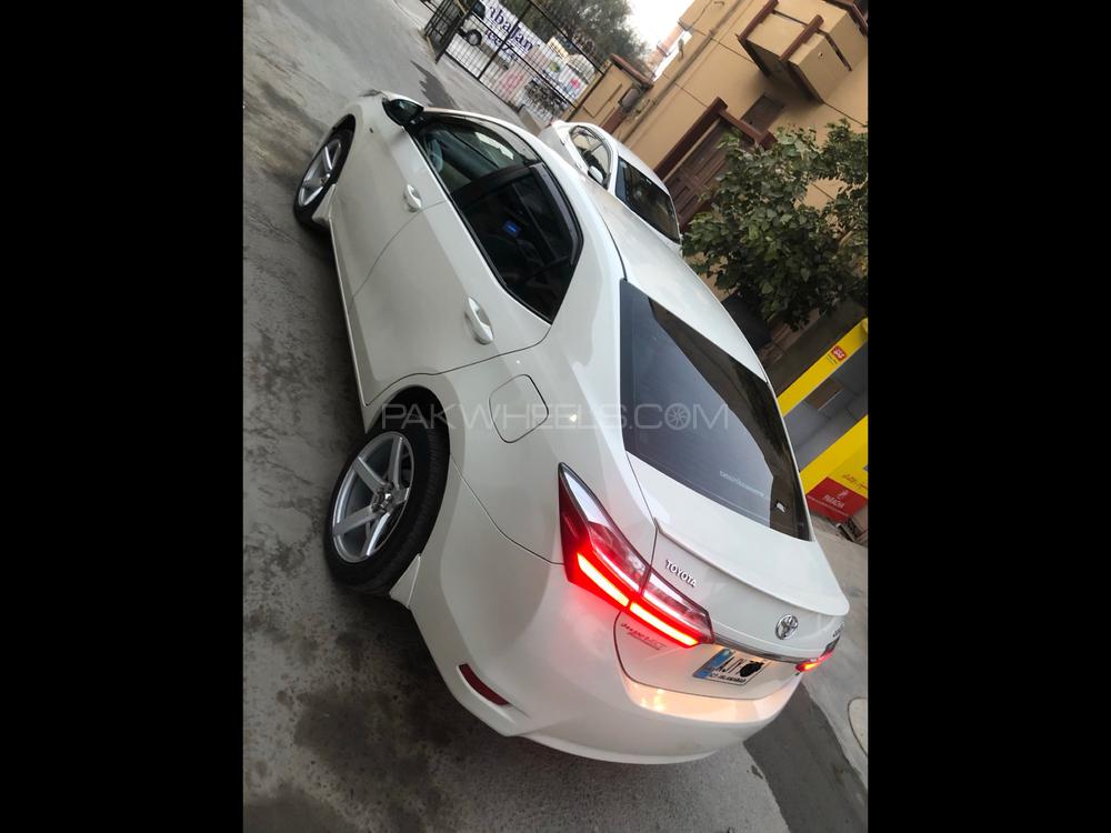 Toyota Corolla 2018 for Sale in Faisalabad Toyota Corolla 2018 for Sale in Faisalabad Image-12
