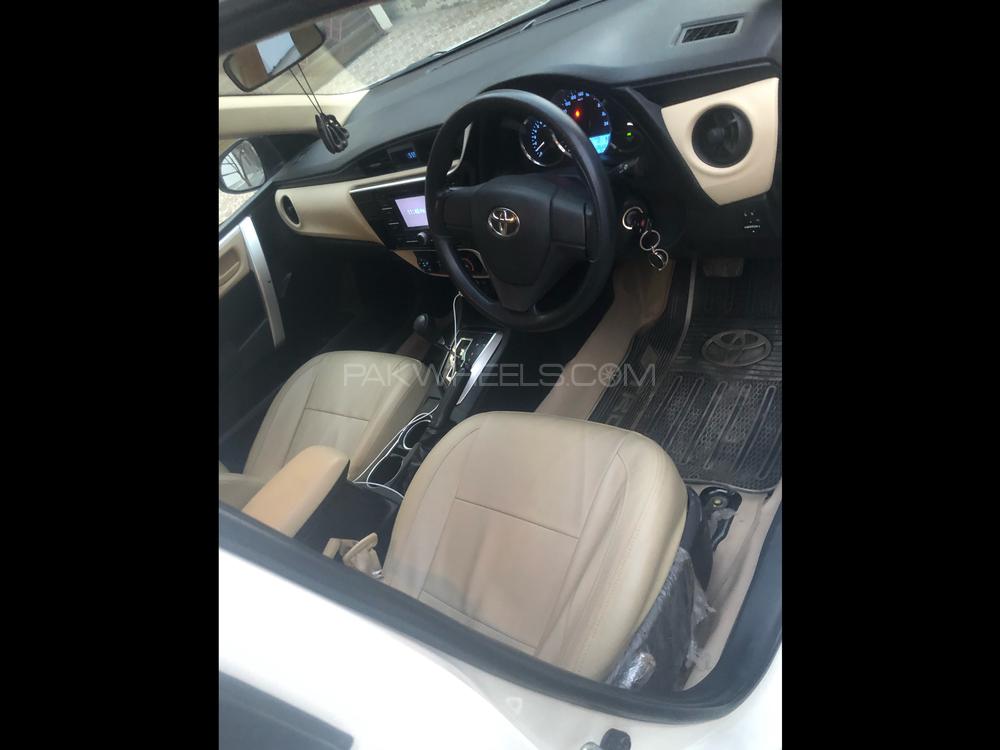 Toyota Corolla 2018 for Sale in Faisalabad Toyota Corolla 2018 for Sale in Faisalabad Image-18