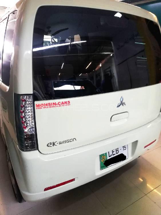 Mitsubishi Ek Wagon 2011 for Sale in Lahore Mitsubishi Ek Wagon 2011 for Sale in Lahore Image-6