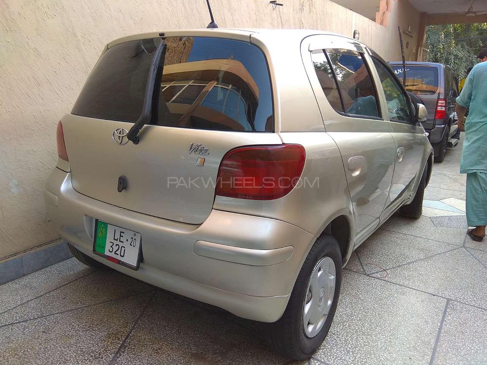 Toyota Vitz 2004 for Sale in Lahore Toyota Vitz 2004 for Sale in Lahore Image-5