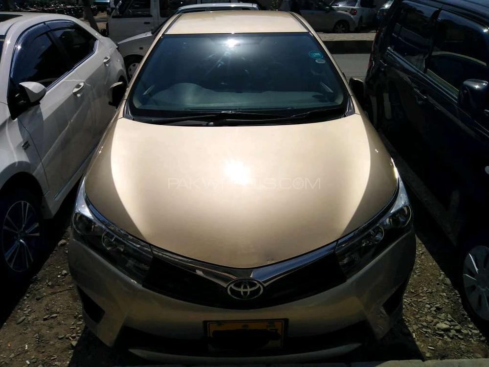 Toyota Corolla 2016 for Sale in Karachi Image-1