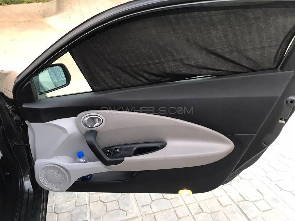 Honda CR-Z 2011 for Sale in Karachi Honda CR-Z 2011 for Sale in Karachi Image-9