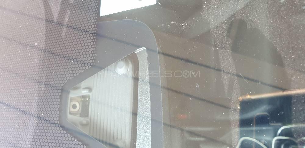 Honda Grace Hybrid 2018 for Sale in Multan Honda Grace Hybrid 2018 for Sale in Multan Image-4