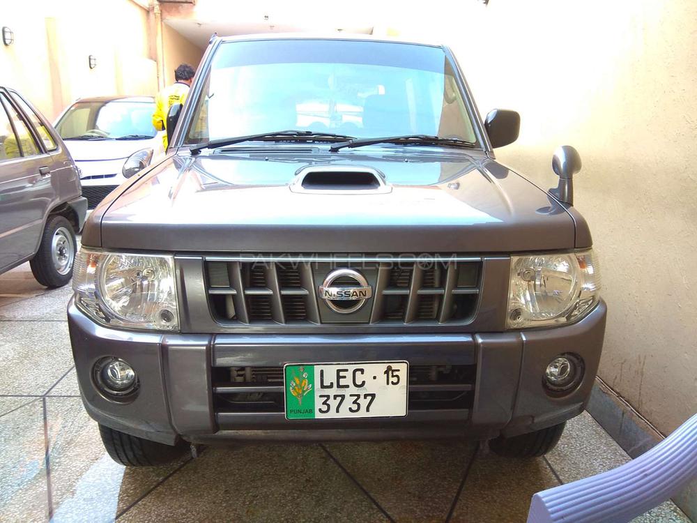 Nissan Kix 2009 for Sale in Lahore Image-1