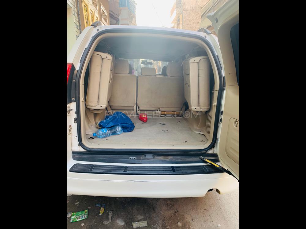Toyota Prado 2003 for Sale in Peshawar Toyota Prado 2003 for Sale in Peshawar Image-8