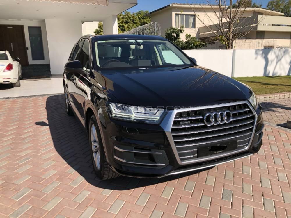 Audi Q7 2016 for Sale in Islamabad Image-1