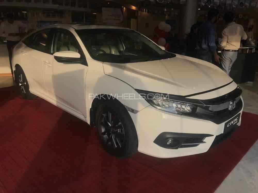 Honda Civic 2020 for Sale in Lahore Image-1