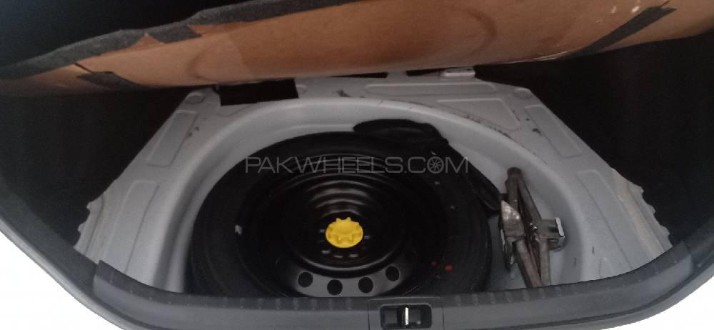 Toyota Corolla 2018 for Sale in Lahore Toyota Corolla 2018 for Sale in Lahore Image-6