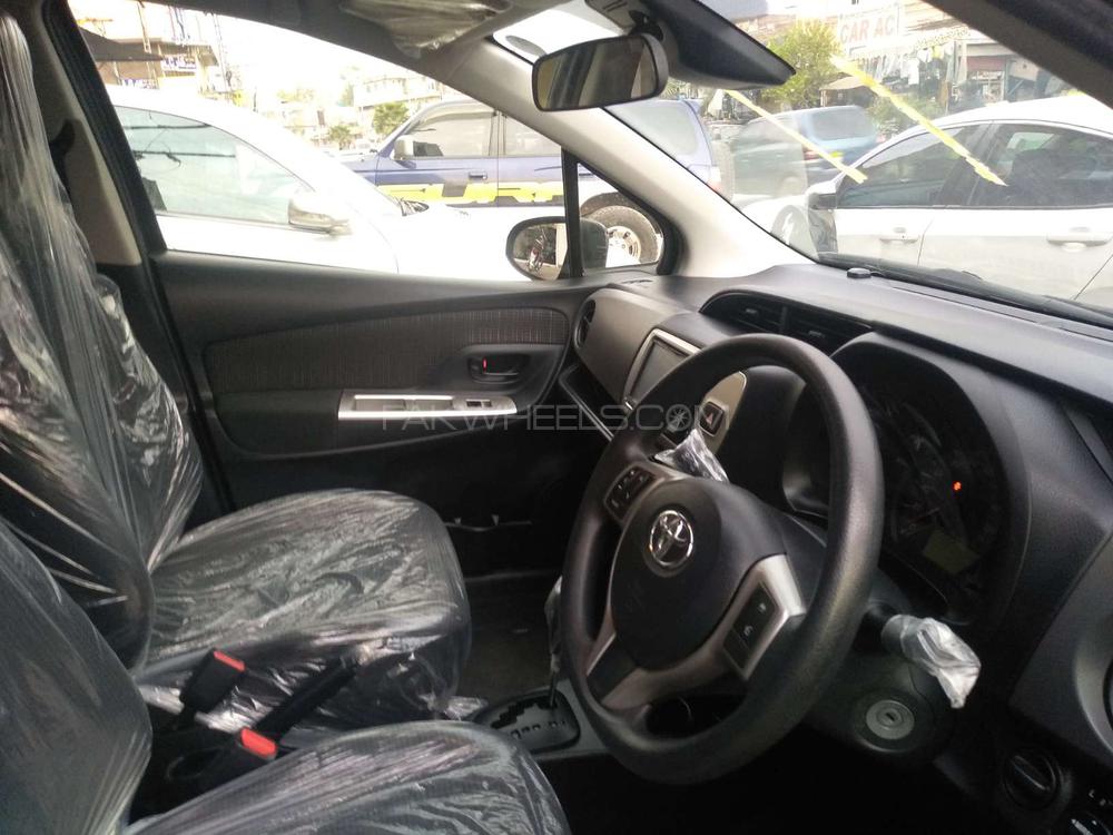 Toyota Vitz 2016 for Sale in Rawalpindi Toyota Vitz 2016 for Sale in Rawalpindi Image-7