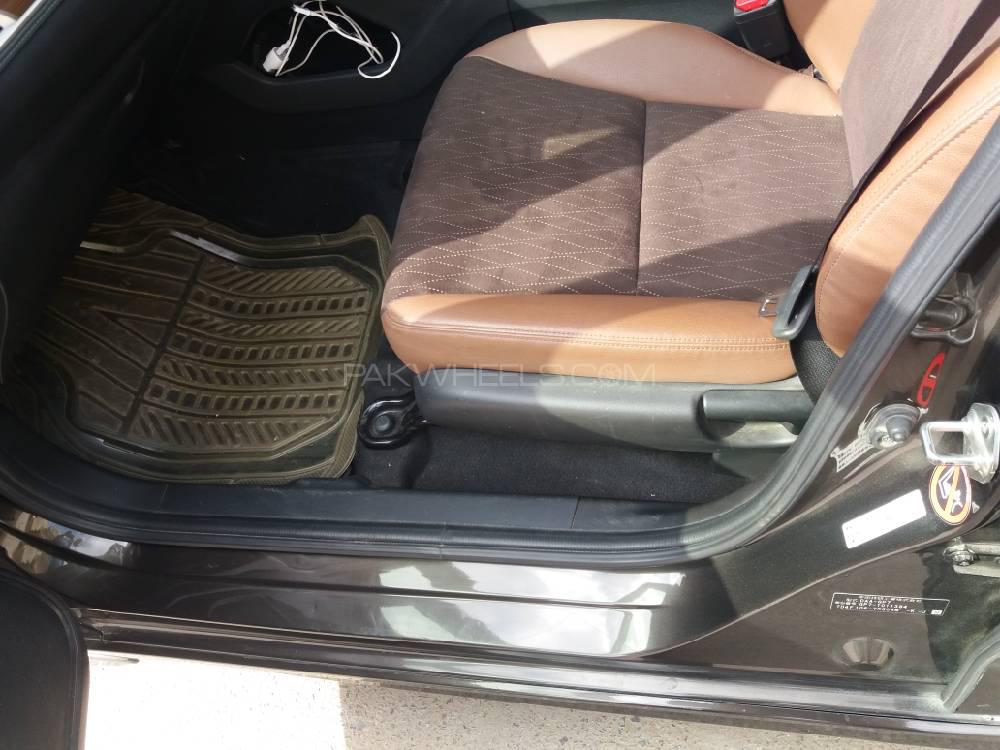Honda Fit 2015 for Sale in Karachi Honda Fit 2015 for Sale in Karachi Image-19
