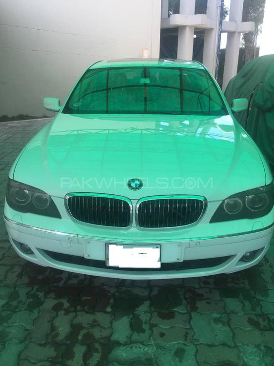بی ایم ڈبلیو 7 سیریز 2007 for Sale in سیالکوٹ بی ایم ڈبلیو 7 سیریز 2007 for Sale in سیالکوٹ Image-2