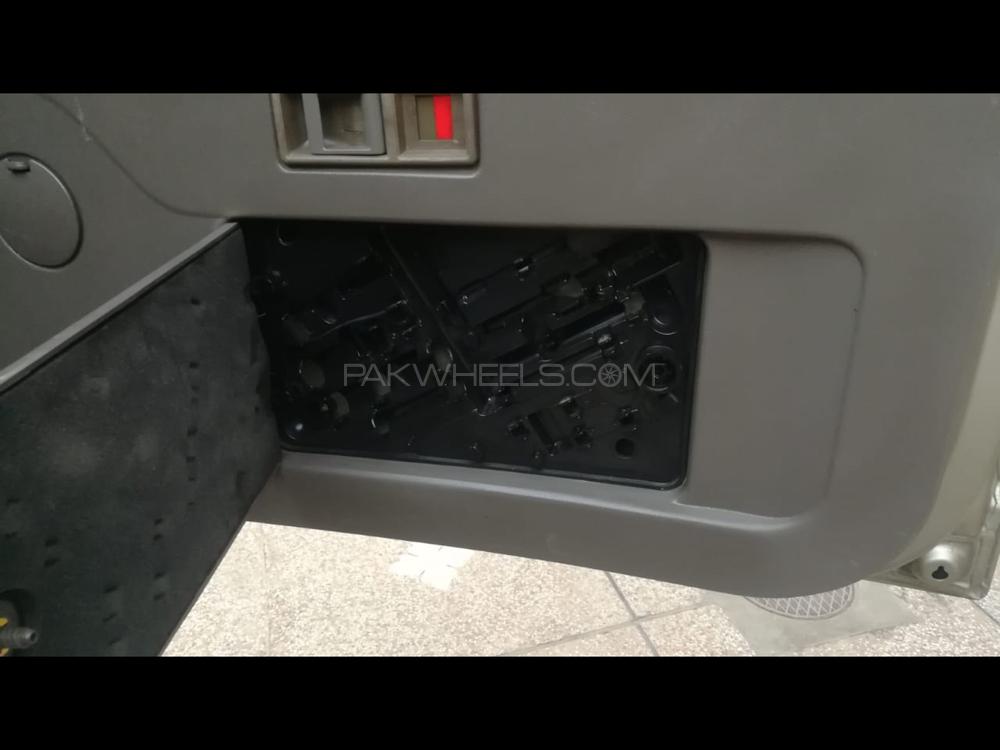 Mitsubishi Pajero 1997 for Sale in Sialkot Mitsubishi Pajero 1997 for Sale in Sialkot Image-17