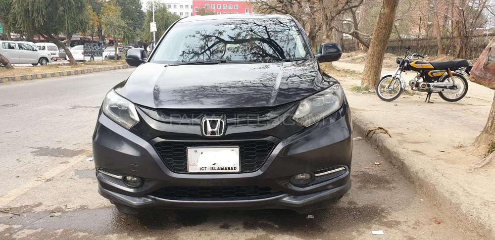 Honda Vezel 2014 for Sale in Islamabad Honda Vezel 2014 for Sale in Islamabad Image-2