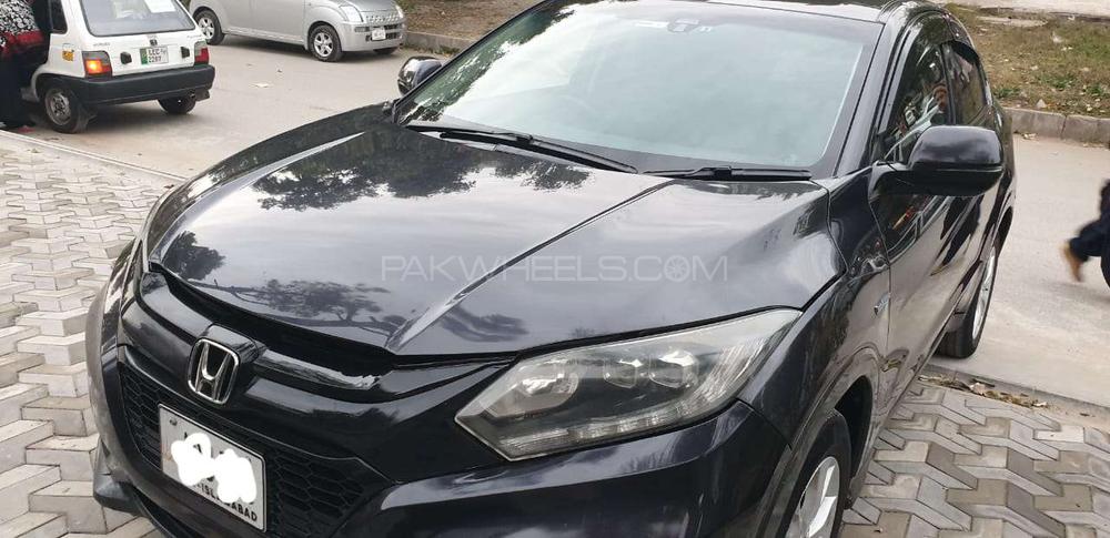 Honda Vezel 2014 for Sale in Islamabad Honda Vezel 2014 for Sale in Islamabad Image-4