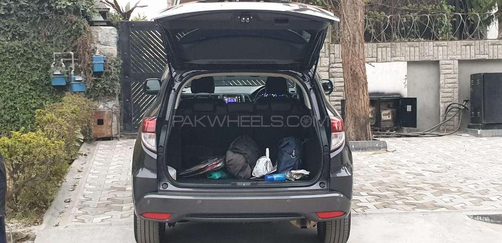 Honda Vezel 2014 for Sale in Islamabad Honda Vezel 2014 for Sale in Islamabad Image-8