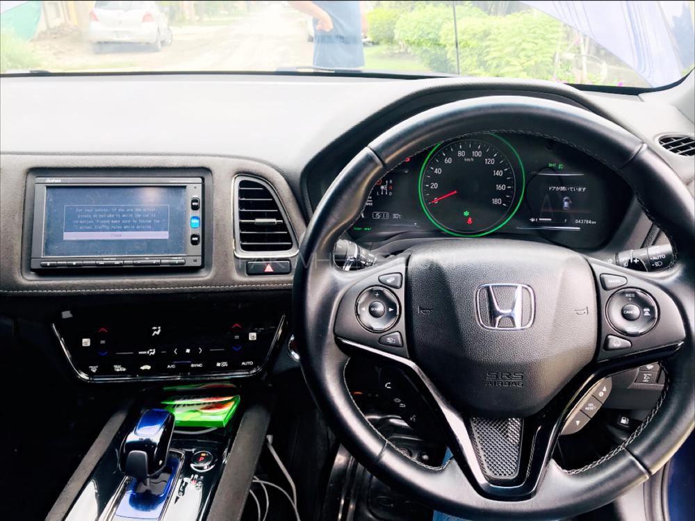 Honda Vezel 2017 for Sale in Lahore Honda Vezel 2017 for Sale in Lahore Image-7