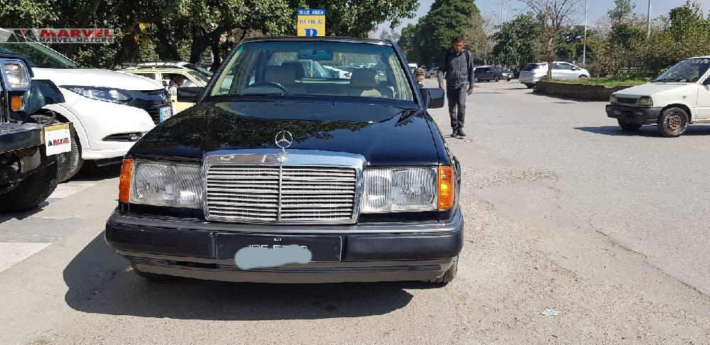 Mercedes Benz E Class 1990 for Sale in Islamabad Image-1