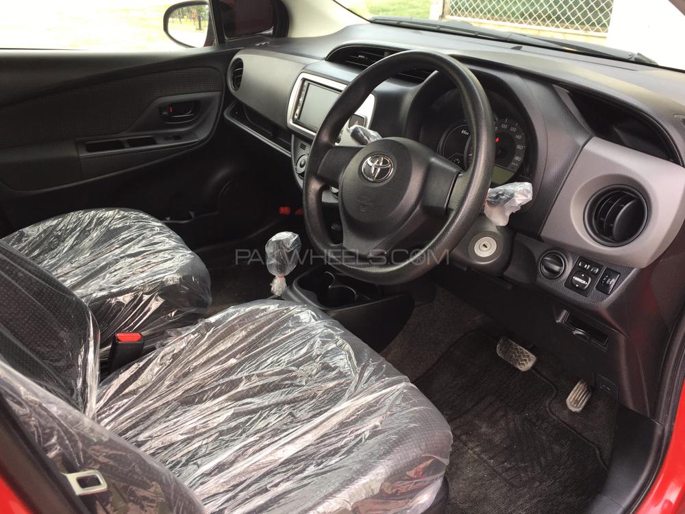 Toyota Vitz 2015 for Sale in Lahore Toyota Vitz 2015 for Sale in Lahore Image-7