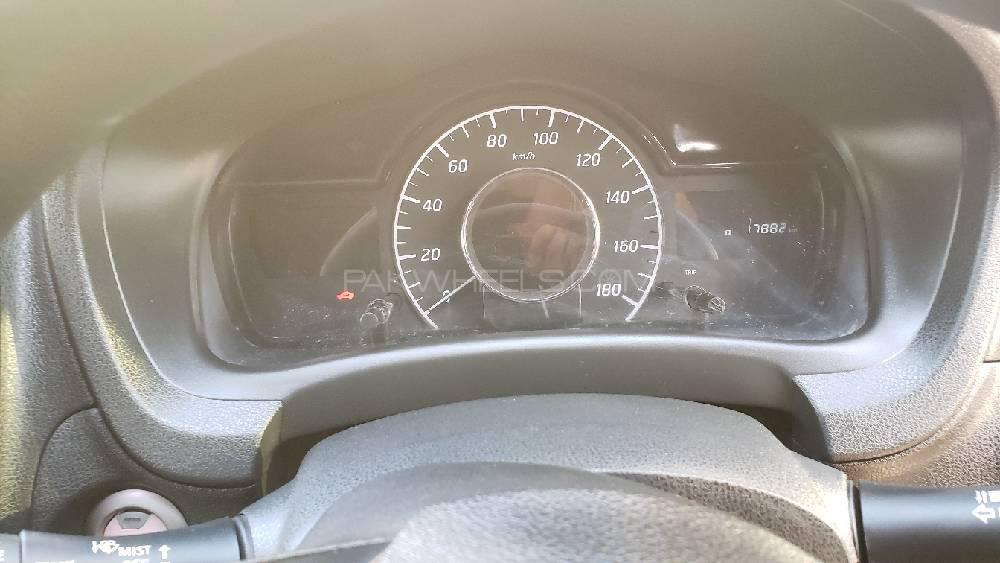 Nissan Note 2016 for Sale in Gujranwala Nissan Note 2016 for Sale in Gujranwala Image-14