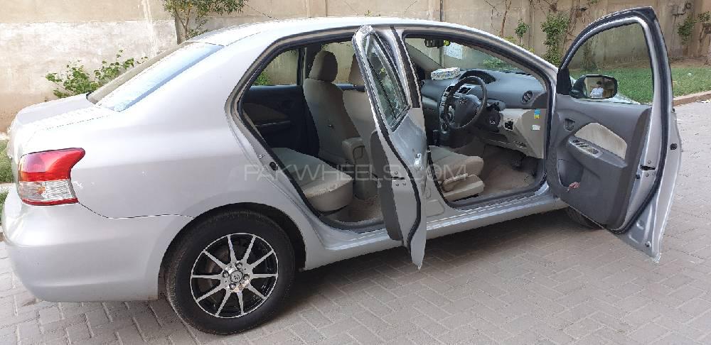 Toyota Belta 2010 for Sale in Karachi Image-1