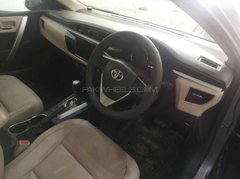Toyota Corolla 2015 for Sale in Gujranwala Toyota Corolla 2015 for Sale in Gujranwala Image-4