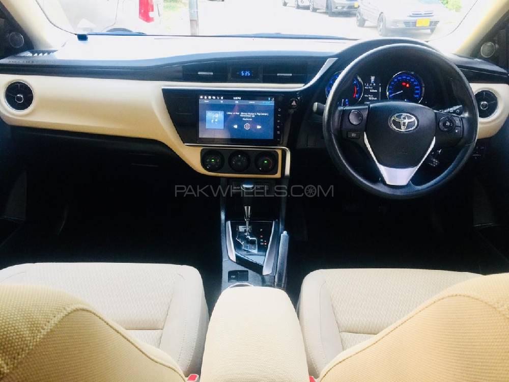 Toyota Corolla 2018 for Sale in Karachi Toyota Corolla 2018 for Sale in Karachi Image-6