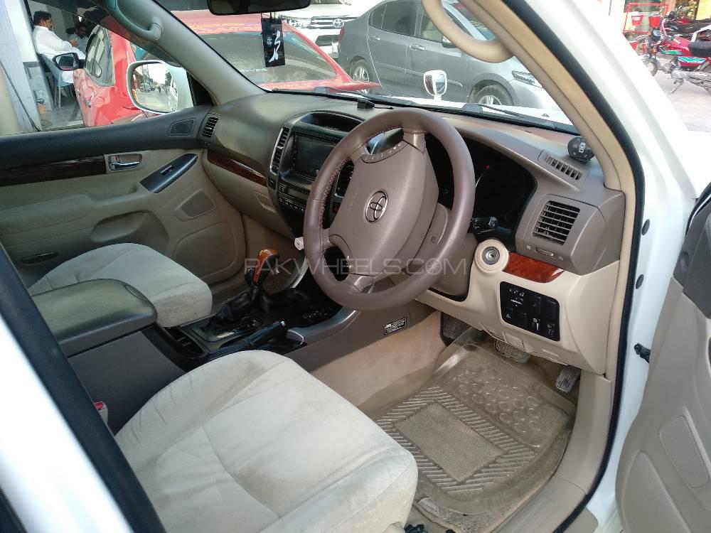 Toyota Prado 2007 for Sale in Bahawalpur Toyota Prado 2007 for Sale in Bahawalpur Image-4