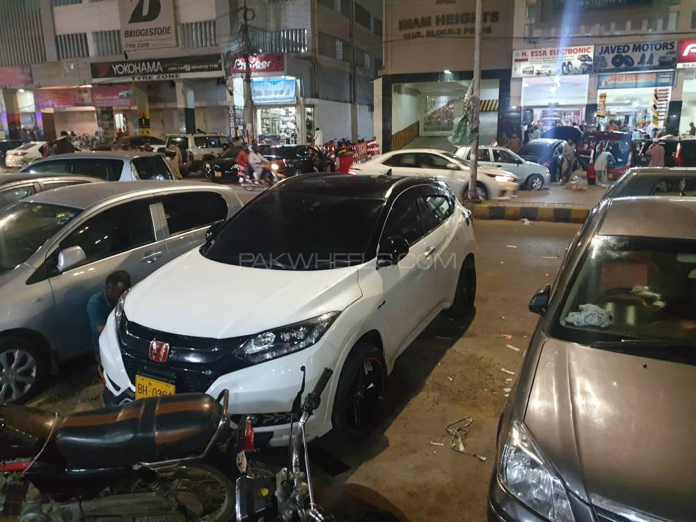 Honda Vezel - 2015 Muhammad Honda Vezel - 2015 Muhammad Image-7