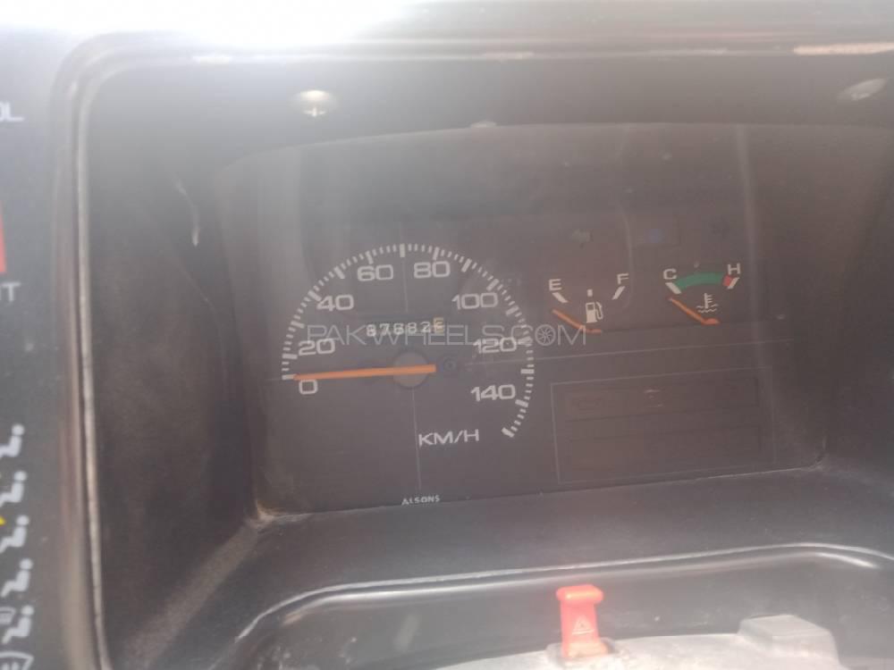 Suzuki Mehran 2012 for Sale in Lahore Suzuki Mehran 2012 for Sale in Lahore Image-8