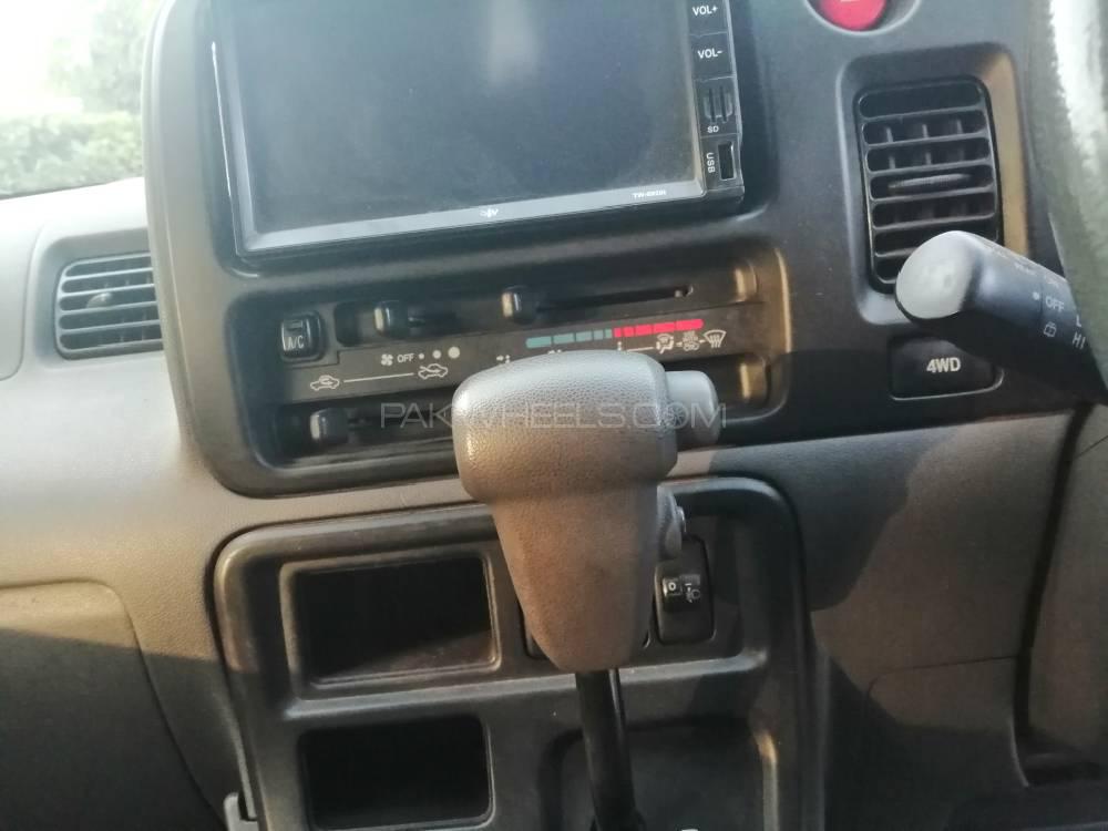 Daihatsu Hijet 2013 for Sale in Lahore Daihatsu Hijet 2013 for Sale in Lahore Image-6