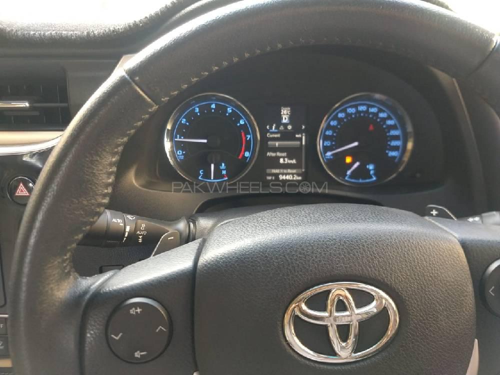 Toyota Corolla 2018 for Sale in Karachi Toyota Corolla 2018 for Sale in Karachi Image-13