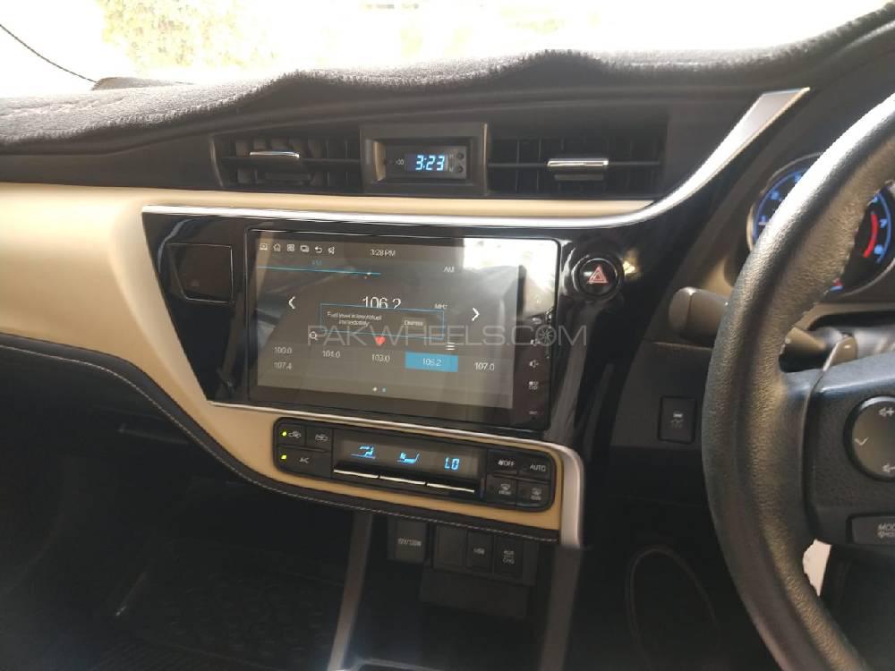 Toyota Corolla 2018 for Sale in Karachi Toyota Corolla 2018 for Sale in Karachi Image-12