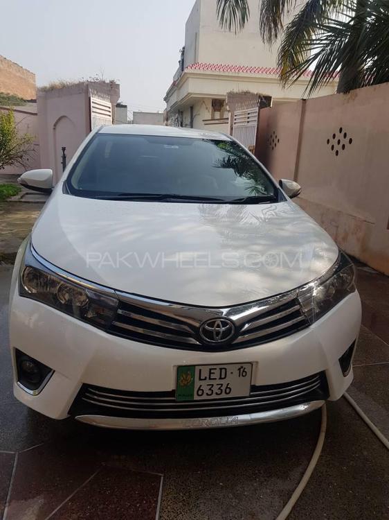 Toyota Corolla 2016 for Sale in Gujrat Image-1