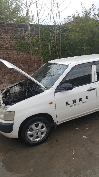 Toyota Probox 2004 for Sale in Mardan Image-1