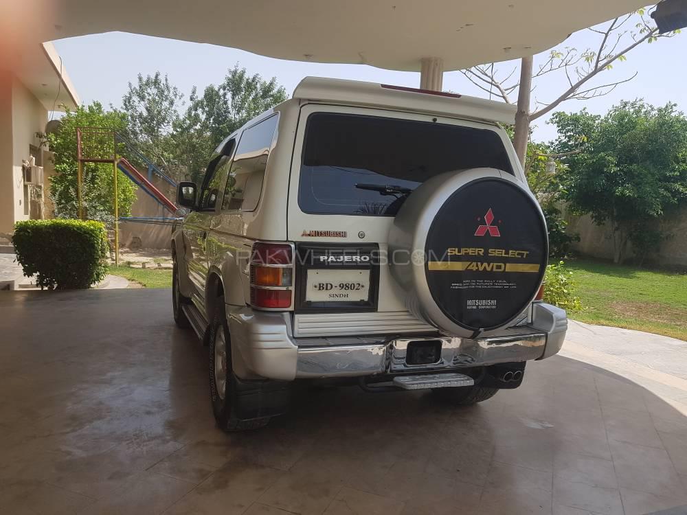 Mitsubishi Pajero 1992 for Sale in Rahim Yar Khan Mitsubishi Pajero 1992 for Sale in Rahim Yar Khan Image-5