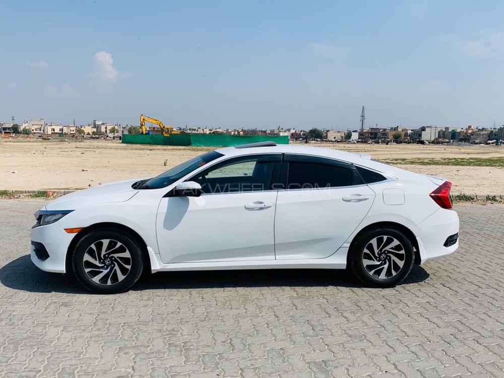 Honda Civic 2017 for Sale in Lahore Honda Civic 2017 for Sale in Lahore Image-4