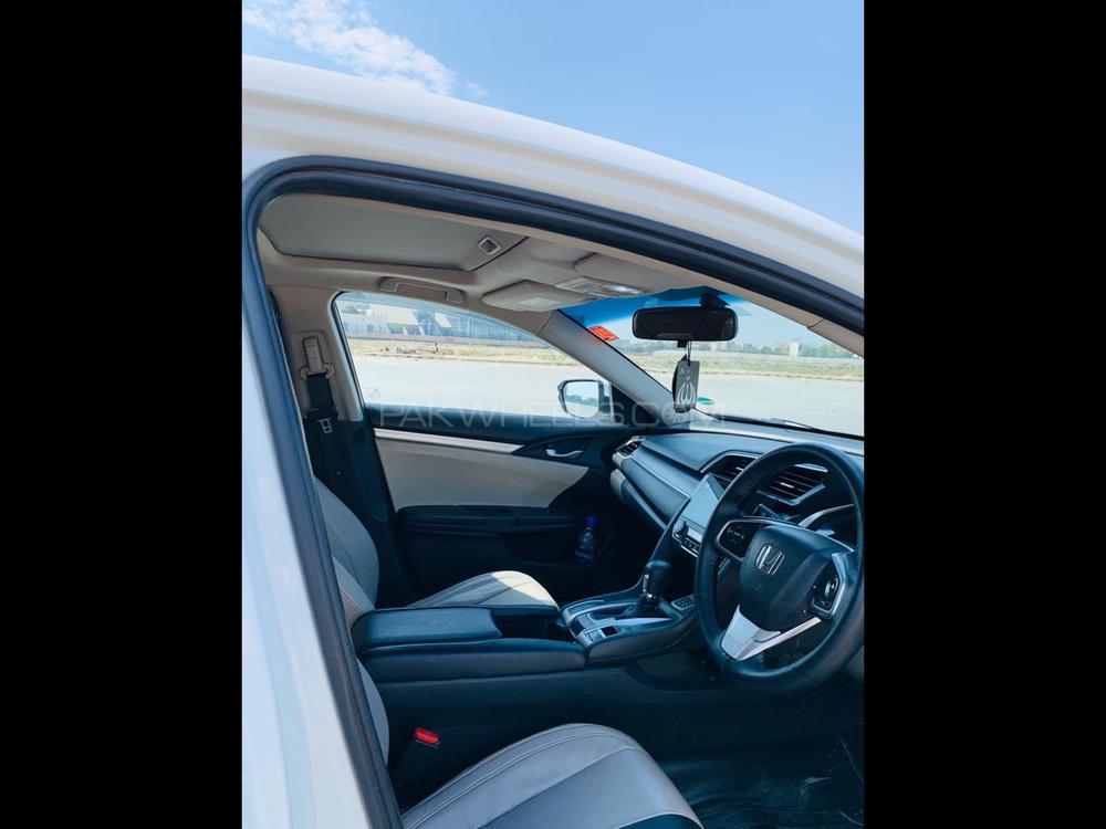 Honda Civic 2017 for Sale in Lahore Honda Civic 2017 for Sale in Lahore Image-5