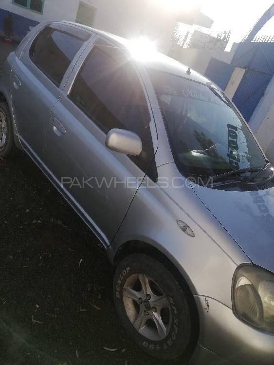 Toyota Vitz 1999 for Sale in Charsadda Image-1