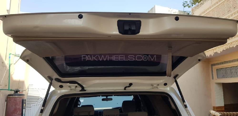 Toyota Surf 2004 for Sale in Peshawar Toyota Surf 2004 for Sale in Peshawar Image-12