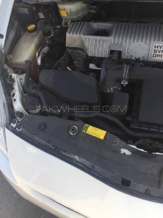 Toyota Prius 2010 for Sale in Lahore Toyota Prius 2010 for Sale in Lahore Image-16
