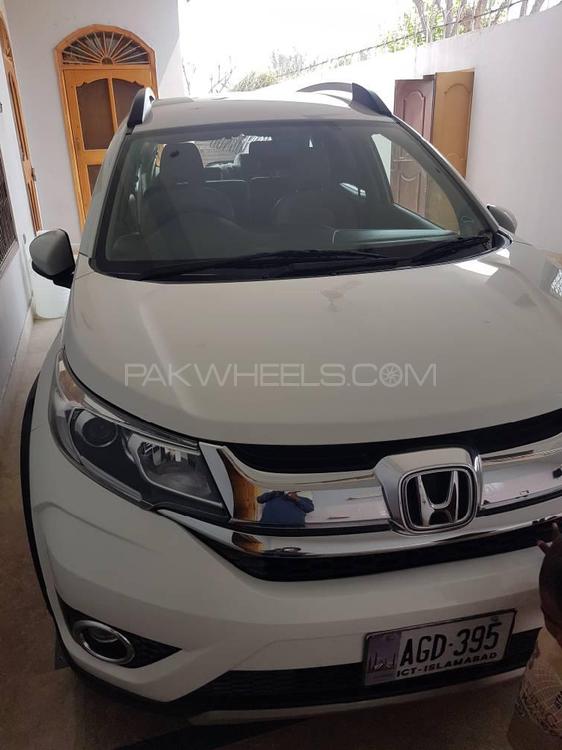 Honda BR-V 2017 for Sale in Muzaffar Gargh Image-1