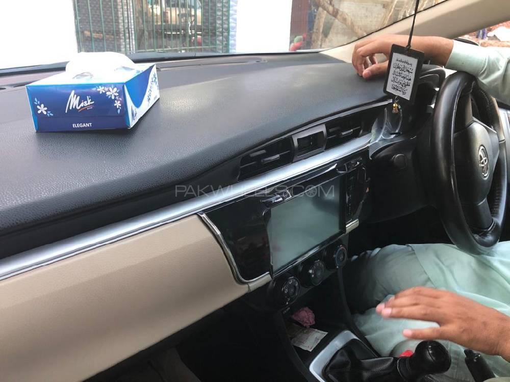 Toyota Corolla 2015 for Sale in Lahore Toyota Corolla 2015 for Sale in Lahore Image-5